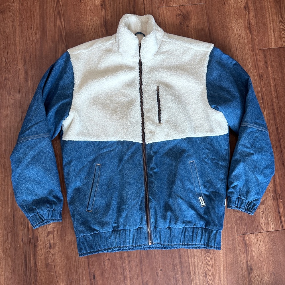 Wrangler Blue and White Bomber Jacket with Stand-Up Collar